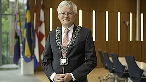 Burgemeester Theo Weterings